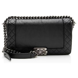 Borsa Chanel Lambskin Reverso Medium Boy