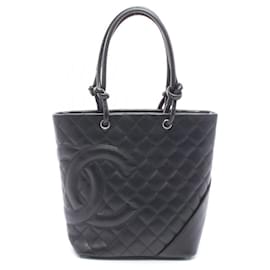 Borsa tote media della linea Cambon di Chanel