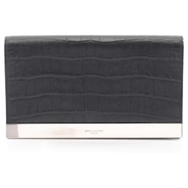 Pochette en cuir embossé Yves Saint Laurent