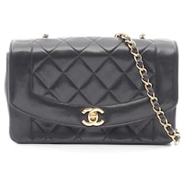 Borsa a Spalla Chanel Matelassé Diana Flap