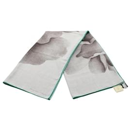 Hermes Carre Geant 140 Une Rose pour Alma Scarf - Hermès