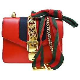Gucci Sylvie Chain Leather Mini