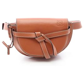 Loewe Gate Gürteltasche aus Leder Braun