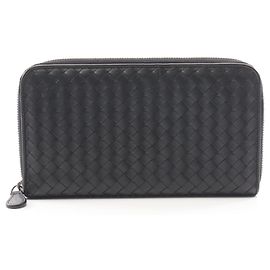 Bottega Veneta Intrecciato Round Long Wallet
