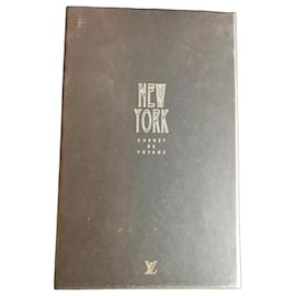 Louis Vuitton Carnet de Voyage New York