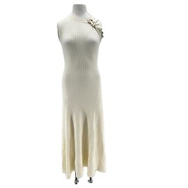 Autre Marque Vestido blanco con detalle dorado