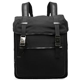 Gucci Rucksack aus schwarzem Nylon mit Doppel-Schnalle