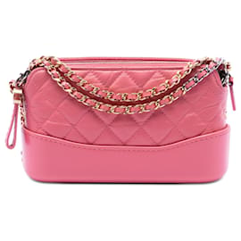 Clutch Chanel Gabrielle in pelle di vitello invecchiata trapuntata rosa con doppia zip e catena