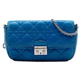 Dior Bolso bandolera Cannage Miss Dior Promenade en piel de cordero azul
