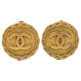 Orecchini Chanel Gold CC placcati oro tondi con clip