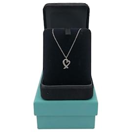 Collana con pendente Tiffany & Co. Paloma's Love Heart in oro bianco 18K e diamanti