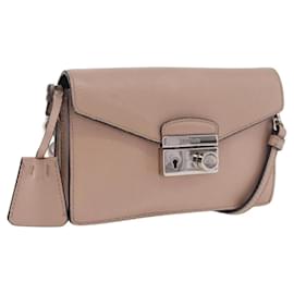 Bolsa de Ombro PRADA em couro Saffiano Bege Prata Auth ka4901V - Prada