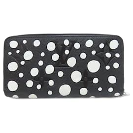 Louis Vuitton Zippy Wallet in Monogram Empreinte