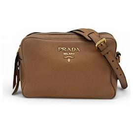 Borsa a tracolla Prada in pelle Saffiano