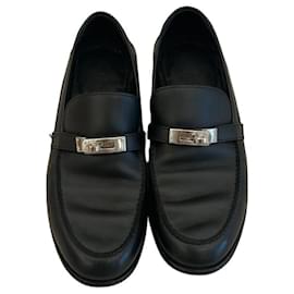 Hermès Loafer aus schwarzem Leder