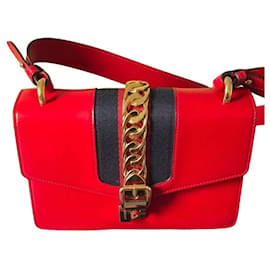 Borsa a tracolla Gucci Sylvie in pelle rossa + 2ª tracolla nuova