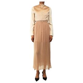 Brunello Cucinelli Conjunto de dos piezas de satén en rosa empolvado - top y falda - talla UK 8