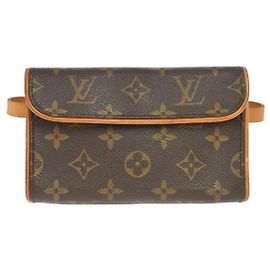 Louis Vuitton Pochette Florentine Monogram Canvas Small