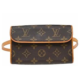 Louis Vuitton Pochette Florentine Monogram Canvas Small