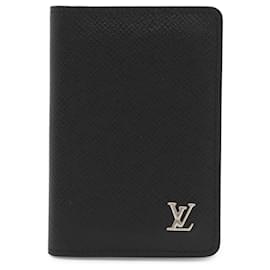 Louis Vuitton Taiga Organizer de Poche Bifold Card Case M30537
