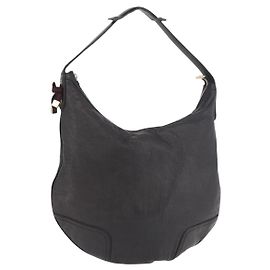 Borsa a Spalla GUCCI in Pelle Nera e Oro 162882 Auth 189322A