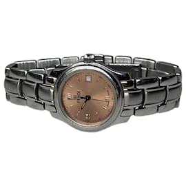 Montre bracelet vintage Fendi en acier inoxydable cadran doré