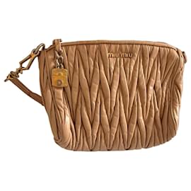 Miu Miu Borsa Matelassé in pelle beige