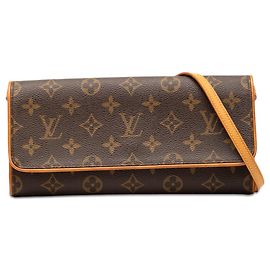 Louis Vuitton Pochette Twin GM Marrom Monogram