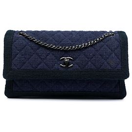 Chanel Blue CC Tweed Trapuntato a Fisarmonica