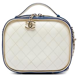 Beauty Case Chanel White Small CC Crumpled Calfskin