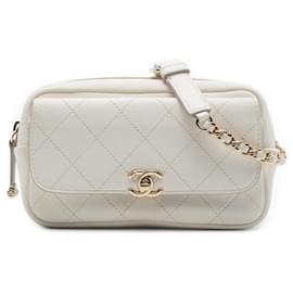 Chanel White Quilted Goatskin Casual Waist Bag