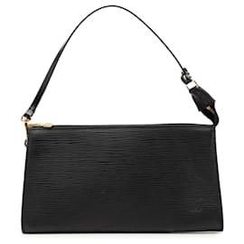 Pochette Accessoires in Epi nero Louis Vuitton