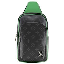 Borsa a tracolla Louis Vuitton Black Monogram Eclipse Avenue Slingbag PM