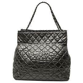 Tote Chanel Black Large Glazed Calfskin Quilted Chain Me