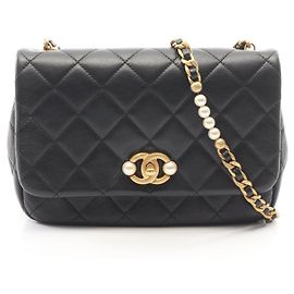 Borsa a tracolla in pelle matelassé Chanel