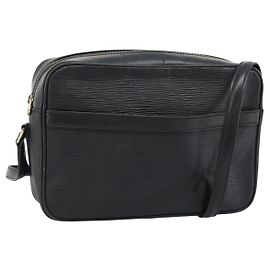 LOUIS VUITTON Epi Trocadero 27 Shoulder Bag Black M52312 LV Auth BA13486