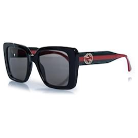Gucci, gafas de sol oversized con web