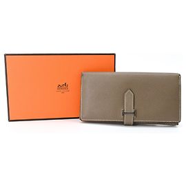 Portafoglio lungo Hermès Bearn Soufflé in pelle Epsom grigiastra