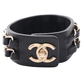 Bracciale Charm Chanel Coco Mark Turnlock