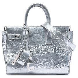 Borsa Saint Laurent Sac De Jour in pelle di vitello morbida stropicciata nano metallica argento