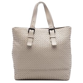 Bolso Tote Bottega Veneta de napa Intrecciato beige con cinturón