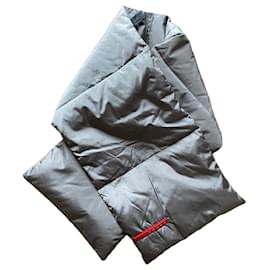 Bufanda Prada Sport Nylon Acolchado Acero