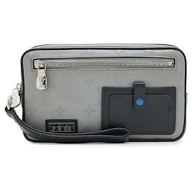 Clutch Louis Vuitton Monogram Satellite Alpha