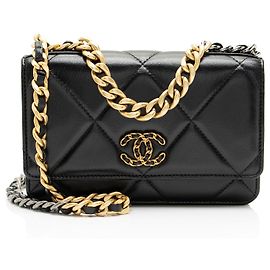 Chanel Lambskin 19 Wallet on Chain