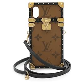 Louis Vuitton Eye Trunk Monogram Phone Case