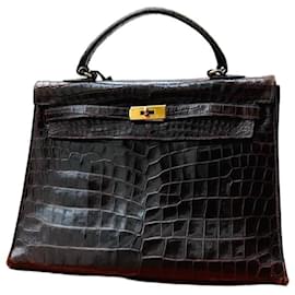 Hermès Kelly Sellier 35 in coccodrillo marrone