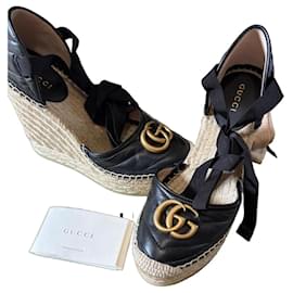Gucci Espadrilles con zeppa in pelle nera trapuntata