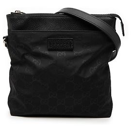 Borsa a tracolla Gucci in nylon GG nero