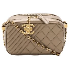 Borsa a tracolla Chanel Gold Mini Quilted Lambskin Coco Boy