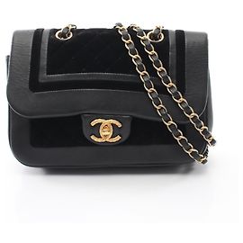 Borsa a tracolla Chanel Matelassé nera
